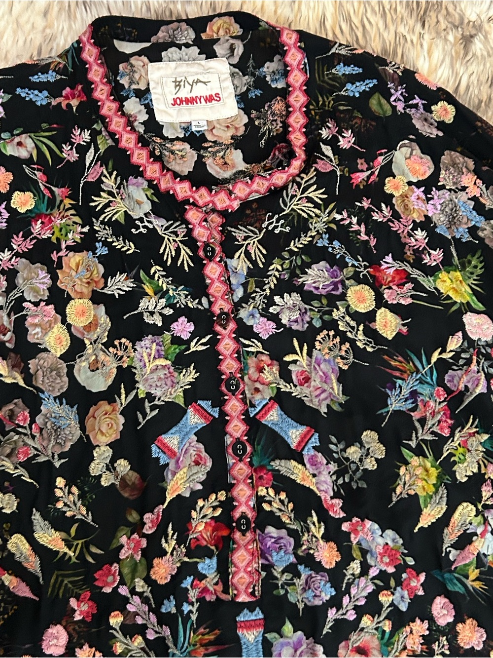Johnny Was Bridgitte 100% Silk Black Floral Embroidered Relaxed Blouse - Picture 13 of 16